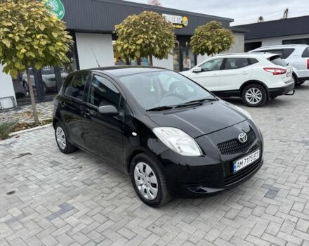 Черный Тойота Ярис, объемом двигателя 1.4 л и пробегом 160 тыс. км за 5300 $, фото 5 на Automoto.ua