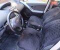 Чорний Тойота Яріс, об'ємом двигуна 1 л та пробігом 232 тис. км за 4800 $, фото 4 на Automoto.ua