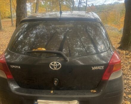 Тойота Яріс 2009 у Полтаві на Automoto.ua Чорний Тойота Яріс, об'ємом двигуна 1 л та пробігом 250 тис. км за 6554 $, фото 1 на Automoto.ua