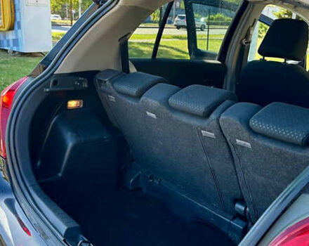 Черный Тойота Ярис, объемом двигателя 1.33 л и пробегом 220 тыс. км за 6800 $, фото 11 на Automoto.ua