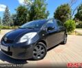 Чорний Тойота Яріс, об'ємом двигуна 1.3 л та пробігом 174 тис. км за 6500 $, фото 1 на Automoto.ua