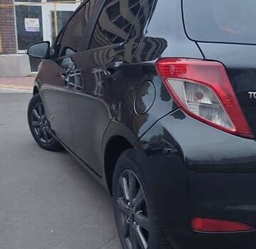 Черный Тойота Ярис, объемом двигателя 1.33 л и пробегом 158 тыс. км за 9500 $, фото 10 на Automoto.ua