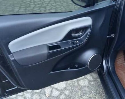 Чорний Тойота Яріс, об'ємом двигуна 1.33 л та пробігом 150 тис. км за 7700 $, фото 8 на Automoto.ua