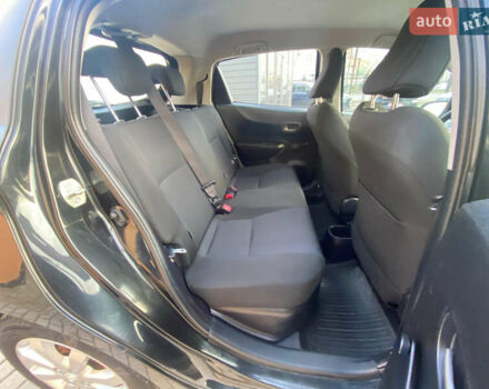 Черный Тойота Ярис, объемом двигателя 1.5 л и пробегом 170 тыс. км за 11500 $, фото 14 на Automoto.ua