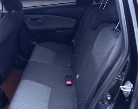 Чорний Тойота Яріс, об'ємом двигуна 1.33 л та пробігом 150 тис. км за 7700 $, фото 10 на Automoto.ua