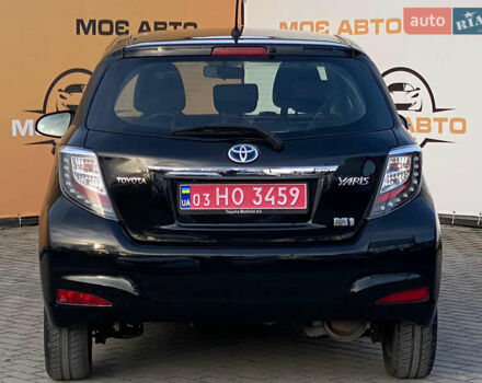 Черный Тойота Ярис, объемом двигателя 1.5 л и пробегом 170 тыс. км за 11500 $, фото 2 на Automoto.ua