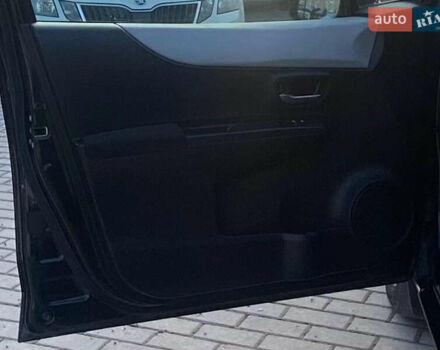 Черный Тойота Ярис, объемом двигателя 1.5 л и пробегом 170 тыс. км за 11500 $, фото 20 на Automoto.ua