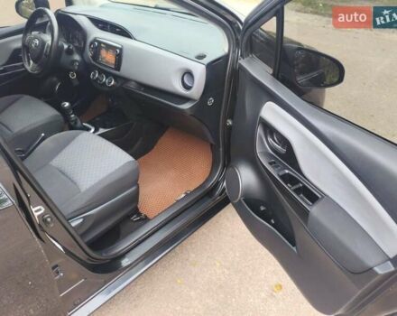 Черный Тойота Ярис, объемом двигателя 1.33 л и пробегом 149 тыс. км за 7600 $, фото 17 на Automoto.ua