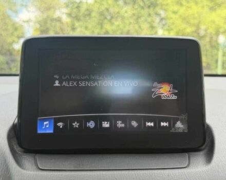 Чорний Тойота Яріс, об'ємом двигуна 1.5 л та пробігом 31 тис. км за 10000 $, фото 11 на Automoto.ua