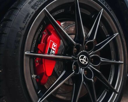 Чорний Тойота Яріс, об'ємом двигуна 1.6 л та пробігом 17 тис. км за 4900 $, фото 12 на Automoto.ua