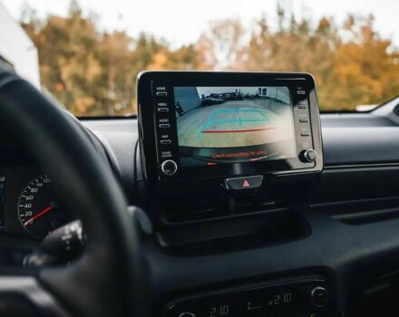 Чорний Тойота Яріс, об'ємом двигуна 1.6 л та пробігом 17 тис. км за 4900 $, фото 10 на Automoto.ua