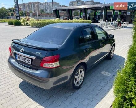 Чорний Тойота Яріс, об'ємом двигуна 1.5 л та пробігом 171 тис. км за 5300 $, фото 5 на Automoto.ua
