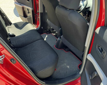 Черный Тойота Ярис, объемом двигателя 1 л и пробегом 160 тыс. км за 5800 $, фото 9 на Automoto.ua