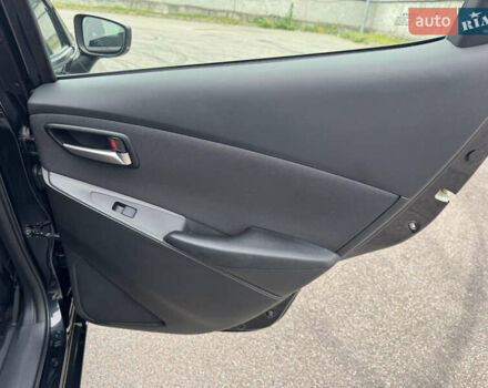 Чорний Тойота Яріс, об'ємом двигуна 1.5 л та пробігом 44 тис. км за 11999 $, фото 13 на Automoto.ua