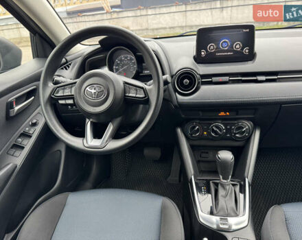 Чорний Тойота Яріс, об'ємом двигуна 1.5 л та пробігом 44 тис. км за 11999 $, фото 22 на Automoto.ua