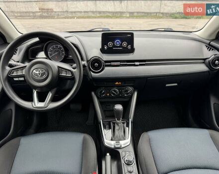 Чорний Тойота Яріс, об'ємом двигуна 1.5 л та пробігом 44 тис. км за 11999 $, фото 21 на Automoto.ua