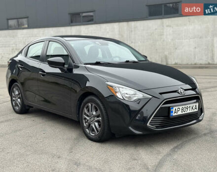 Чорний Тойота Яріс, об'ємом двигуна 1.5 л та пробігом 44 тис. км за 11999 $, фото 3 на Automoto.ua