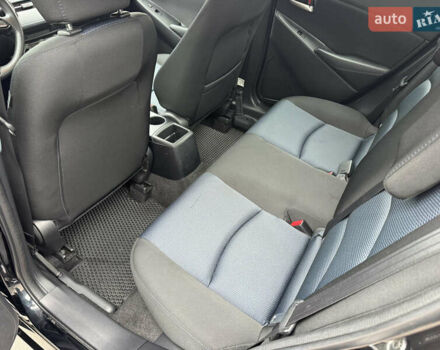 Чорний Тойота Яріс, об'ємом двигуна 1.5 л та пробігом 44 тис. км за 11999 $, фото 16 на Automoto.ua