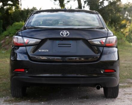 Чорний Тойота Яріс, об'ємом двигуна 1.5 л та пробігом 49 тис. км за 8000 $, фото 3 на Automoto.ua