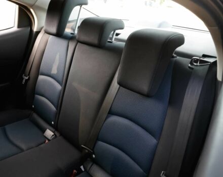 Чорний Тойота Яріс, об'ємом двигуна 1.5 л та пробігом 49 тис. км за 8000 $, фото 9 на Automoto.ua