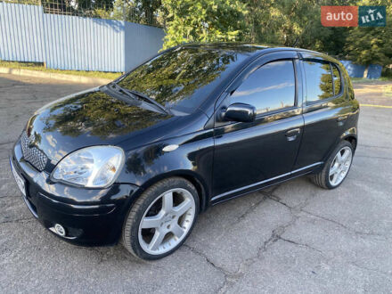 Чорний Тойота Яріс, об'ємом двигуна 1 л та пробігом 250 тис. км за 4500 $, фото 1 на Automoto.ua