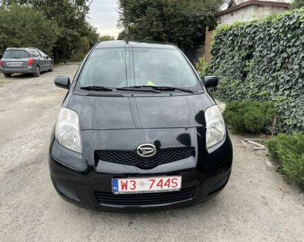 Тойота Яріс 2011 у Запоріжжя на Automoto.ua Чорний Тойота Яріс, об'ємом двигуна 1.3 л та пробігом 229 тис. км за 7100 $, фото 1 на Automoto.ua