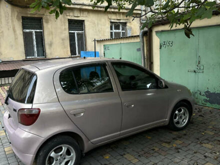 Тойота Яріс 2001 у Одесі на Automoto.ua Фіолетовий Тойота Яріс, об'ємом двигуна 1.3 л та пробігом 200 тис. км за 3700 $, фото 1 на Automoto.ua