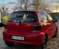 Красный Тойота Ярис, объемом двигателя 1 л и пробегом 185 тыс. км за 2700 $, фото 6 на Automoto.ua