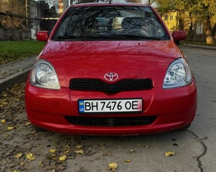Красный Тойота Ярис, объемом двигателя 1 л и пробегом 185 тыс. км за 2700 $, фото 4 на Automoto.ua