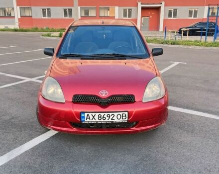 Червоний Тойота Яріс, об'ємом двигуна 1.3 л та пробігом 199 тис. км за 3600 $, фото 1 на Automoto.ua