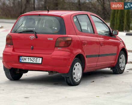 Красный Тойота Ярис, объемом двигателя 1 л и пробегом 240 тыс. км за 2600 $, фото 6 на Automoto.ua