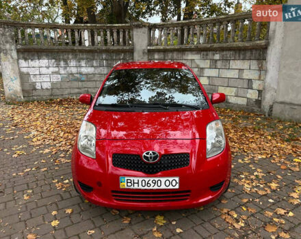 Красный Тойота Ярис, объемом двигателя 1.3 л и пробегом 158 тыс. км за 4999 $, фото 16 на Automoto.ua