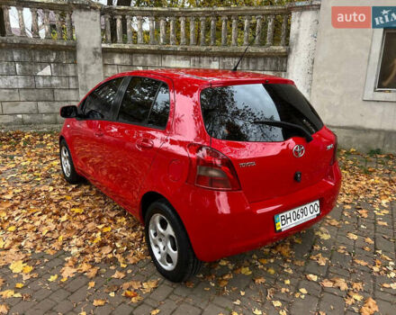 Красный Тойота Ярис, объемом двигателя 1.3 л и пробегом 158 тыс. км за 4999 $, фото 1 на Automoto.ua