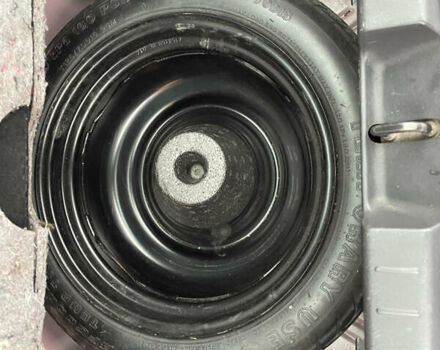 Красный Тойота Ярис, объемом двигателя 1.3 л и пробегом 182 тыс. км за 5900 $, фото 28 на Automoto.ua