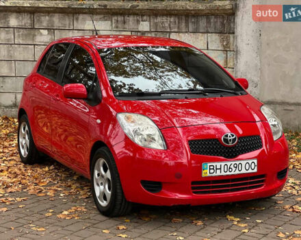 Красный Тойота Ярис, объемом двигателя 1.3 л и пробегом 158 тыс. км за 4999 $, фото 9 на Automoto.ua