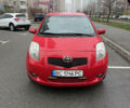 Красный Тойота Ярис, объемом двигателя 1.3 л и пробегом 151 тыс. км за 4950 $, фото 1 на Automoto.ua