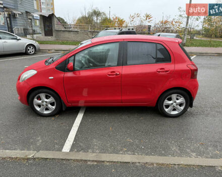 Красный Тойота Ярис, объемом двигателя 1.3 л и пробегом 151 тыс. км за 4950 $, фото 7 на Automoto.ua