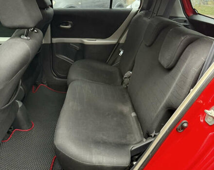 Красный Тойота Ярис, объемом двигателя 1.3 л и пробегом 151 тыс. км за 4950 $, фото 11 на Automoto.ua