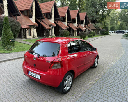 Красный Тойота Ярис, объемом двигателя 1.3 л и пробегом 181 тыс. км за 5800 $, фото 11 на Automoto.ua