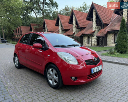 Красный Тойота Ярис, объемом двигателя 1.3 л и пробегом 181 тыс. км за 5800 $, фото 14 на Automoto.ua