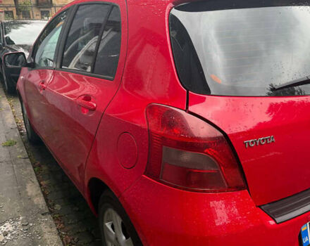 Тойота Яріс 2006 у Львові на Automoto.ua Червоний Тойота Яріс, об'ємом двигуна 1.3 л та пробігом 149 тис. км за 4900 $, фото 5 на Automoto.ua