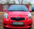 Красный Тойота Ярис, объемом двигателя 1.3 л и пробегом 124 тыс. км за 6200 $, фото 1 на Automoto.ua