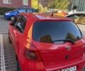 Красный Тойота Ярис, объемом двигателя 1.3 л и пробегом 117 тыс. км за 6500 $, фото 1 на Automoto.ua