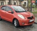 Червоний Тойота Яріс, об'ємом двигуна 1.3 л та пробігом 158 тис. км за 6700 $, фото 1 на Automoto.ua