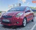 Красный Тойота Ярис, объемом двигателя 1.3 л и пробегом 140 тыс. км за 6900 $, фото 1 на Automoto.ua