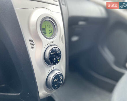 Красный Тойота Ярис, объемом двигателя 1.3 л и пробегом 138 тыс. км за 5899 $, фото 10 на Automoto.ua