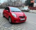 Червоний Тойота Яріс, об'ємом двигуна 1.3 л та пробігом 185 тис. км за 5300 $, фото 2 на Automoto.ua