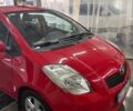 Красный Тойота Ярис, объемом двигателя 1.3 л и пробегом 95 тыс. км за 6500 $, фото 1 на Automoto.ua
