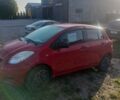 Красный Тойота Ярис, объемом двигателя 0.9 л и пробегом 118 тыс. км за 5300 $, фото 3 на Automoto.ua