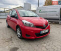 Червоний Тойота Яріс, об'ємом двигуна 1.36 л та пробігом 127 тис. км за 6300 $, фото 2 на Automoto.ua
